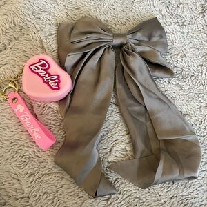 Elegant Taupe Bow with Pink Barbie Keychain